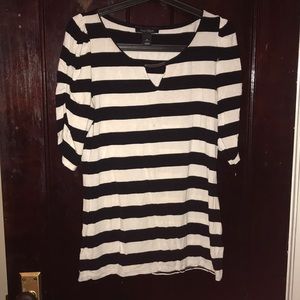 Striped stretchy shirt